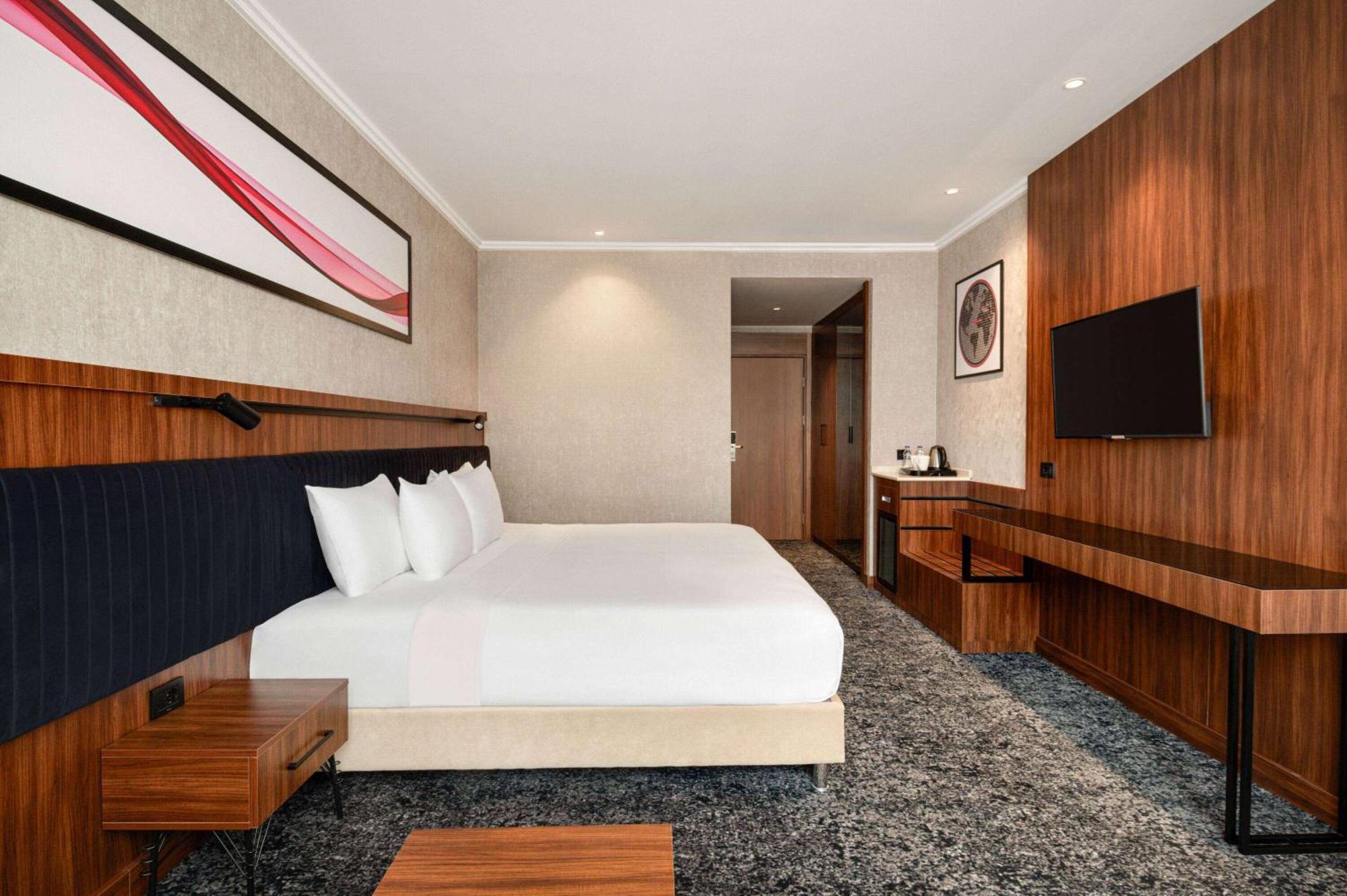 Ramada By Wyndham Gaziantep Hotel Екстериор снимка