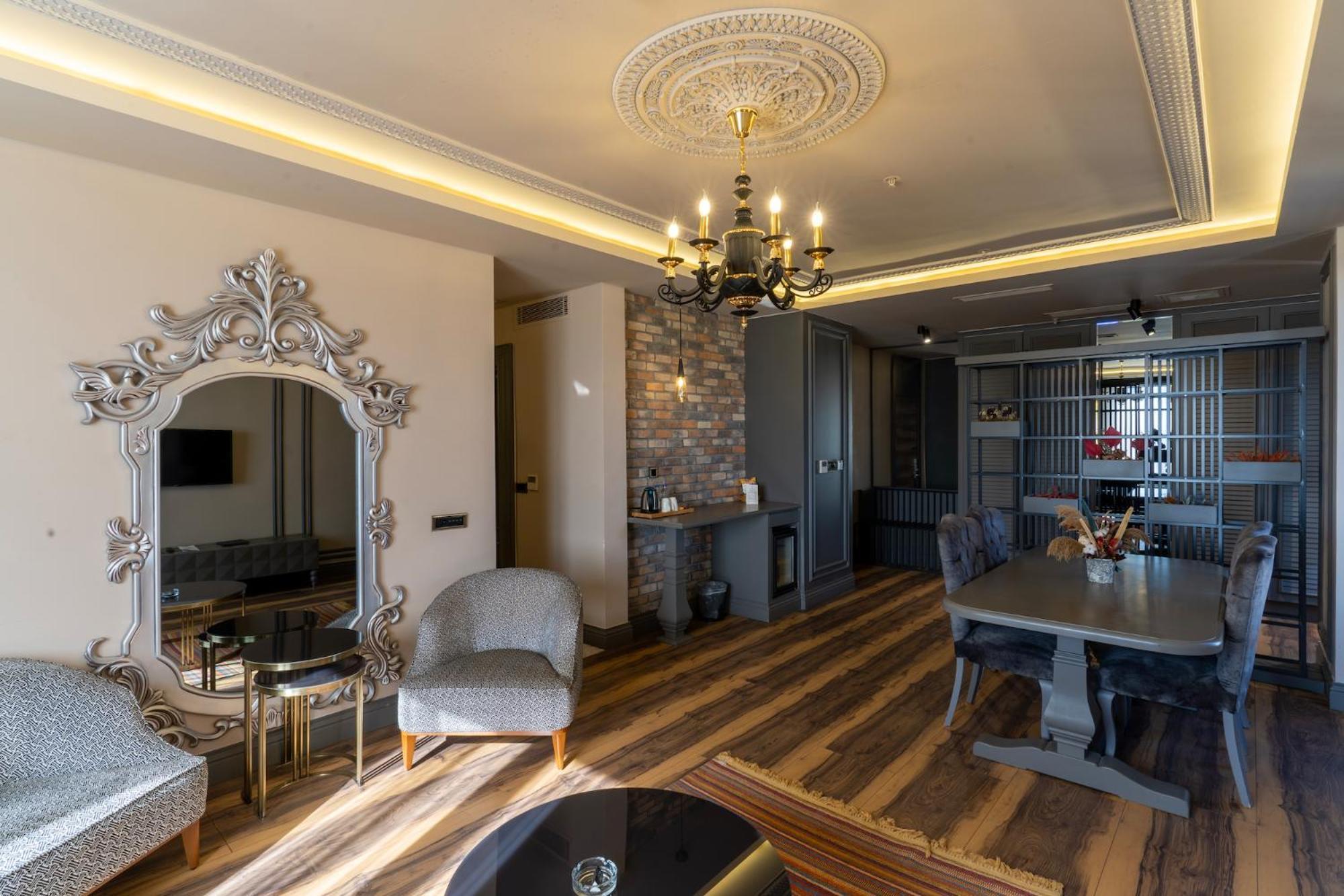 Ramada By Wyndham Gaziantep Hotel Екстериор снимка